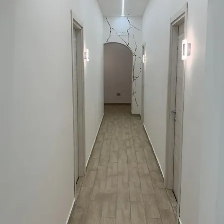 Maison Toledo 376 Nápoly