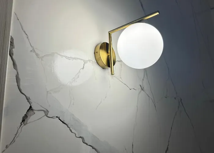 Maison Toledo 376 Неаполь